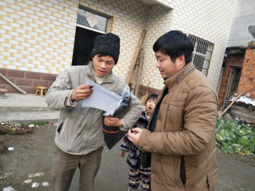 鄂州市侨联联合市直有关部门开展慰问结对贫困和城区弱势群众活动