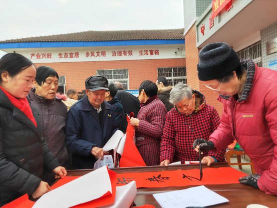 宜都市侨联多措并举开展新春走访慰问活动