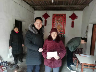孝昌县侨联开展走访慰问困难侨眷活动