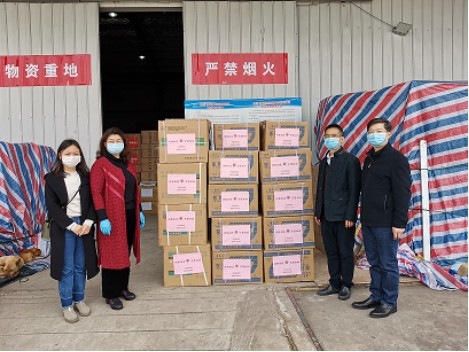 同根相连手足情    守望相助共克艰-----鄂州市委市政府正式启运抗疫物资驰援海外侨胞