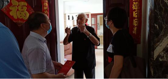 宜昌市侨联集中走访老党员、困难党员