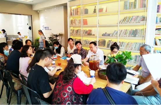 樊城区侨联联合致公党樊城总支举办读书会