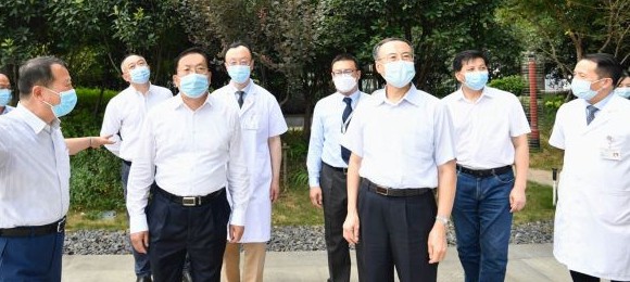 中国侨联主席万立骏在武汉调研 发挥侨联独特优势 一如既往支持武汉发展