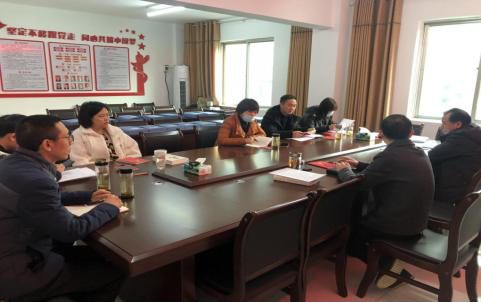 秭归县侨联学习贯彻中国侨联十届四次全委会议精神