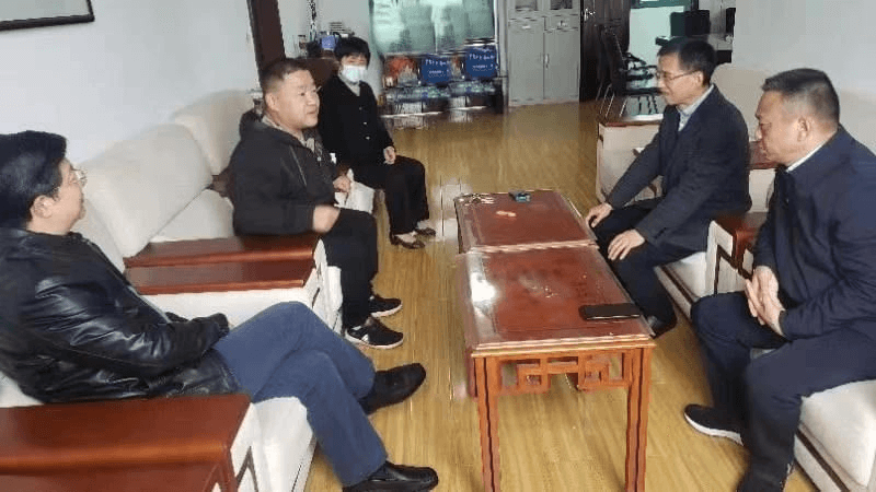 鄂州市侨联主席张新明一行来华容区调研侨联工