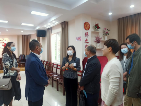 武汉市侨联到宜昌考察交流