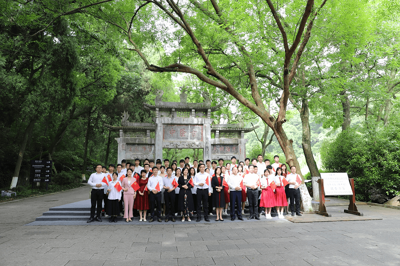 襄阳市侨联组织拍摄“侨心向党·赤心永恒” 纪念建党100周年视频，献礼建党百年华诞