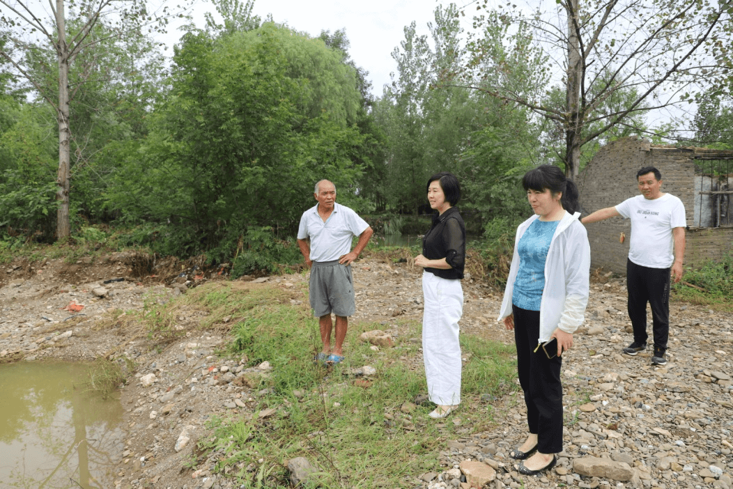 暴雨无情 侨有情 —襄阳市侨联走访慰问受灾困难户