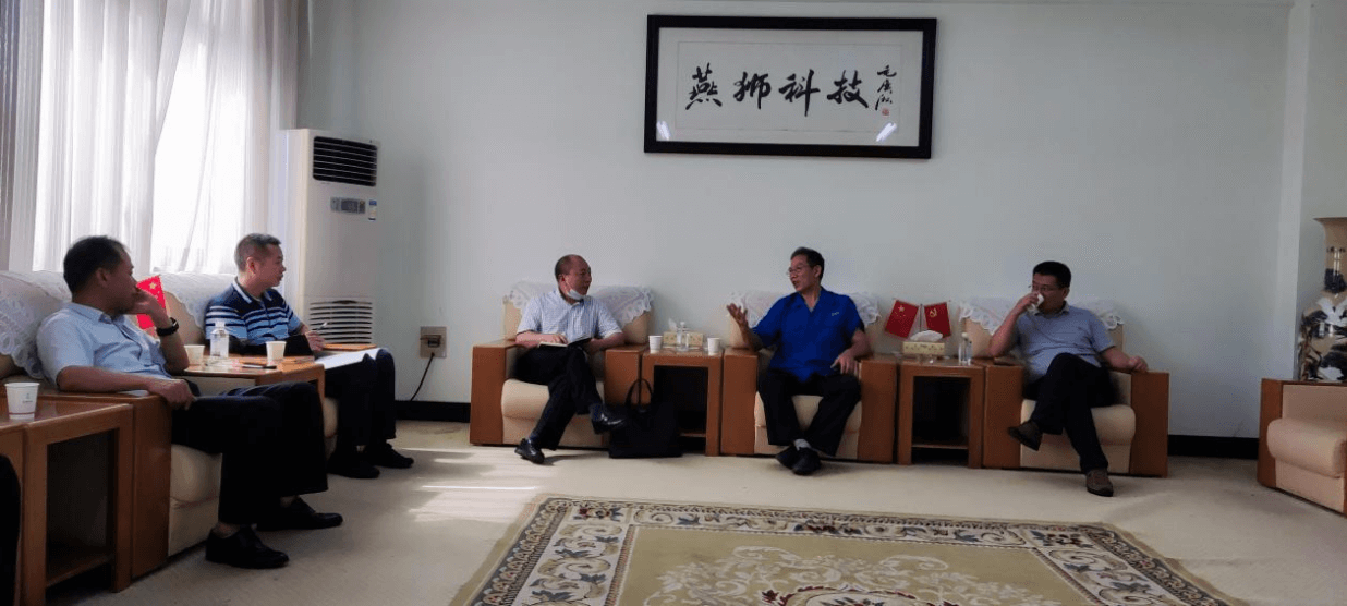 宜昌市侨联调研伍家岗区侨属企业