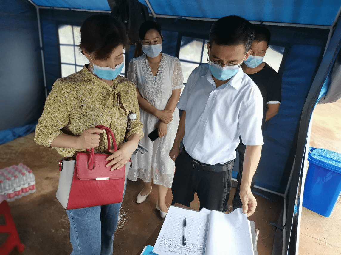 鄂州市侨联弘扬伟大抗疫精神 筑牢疫情防控的铜墙铁壁