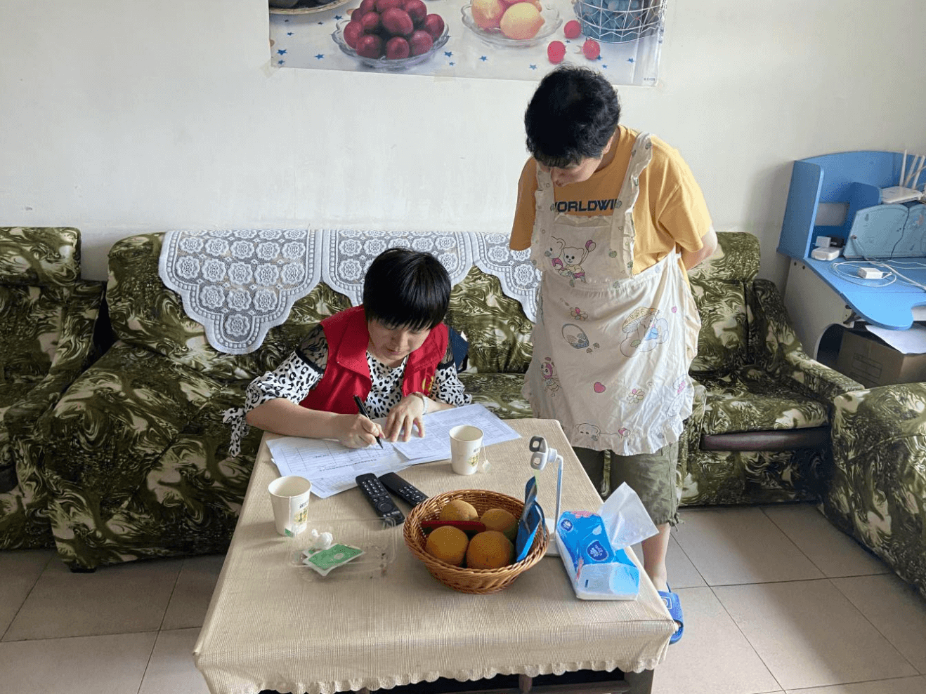 秭归县侨联：抓反诈软件安装  促社区治理安稳