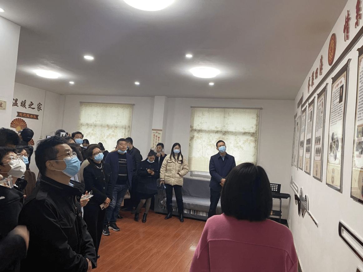 公安县侨联到老河口市学习“侨之家”阵地建设经验