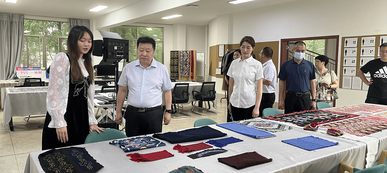 谭必恩赴恩施州调研