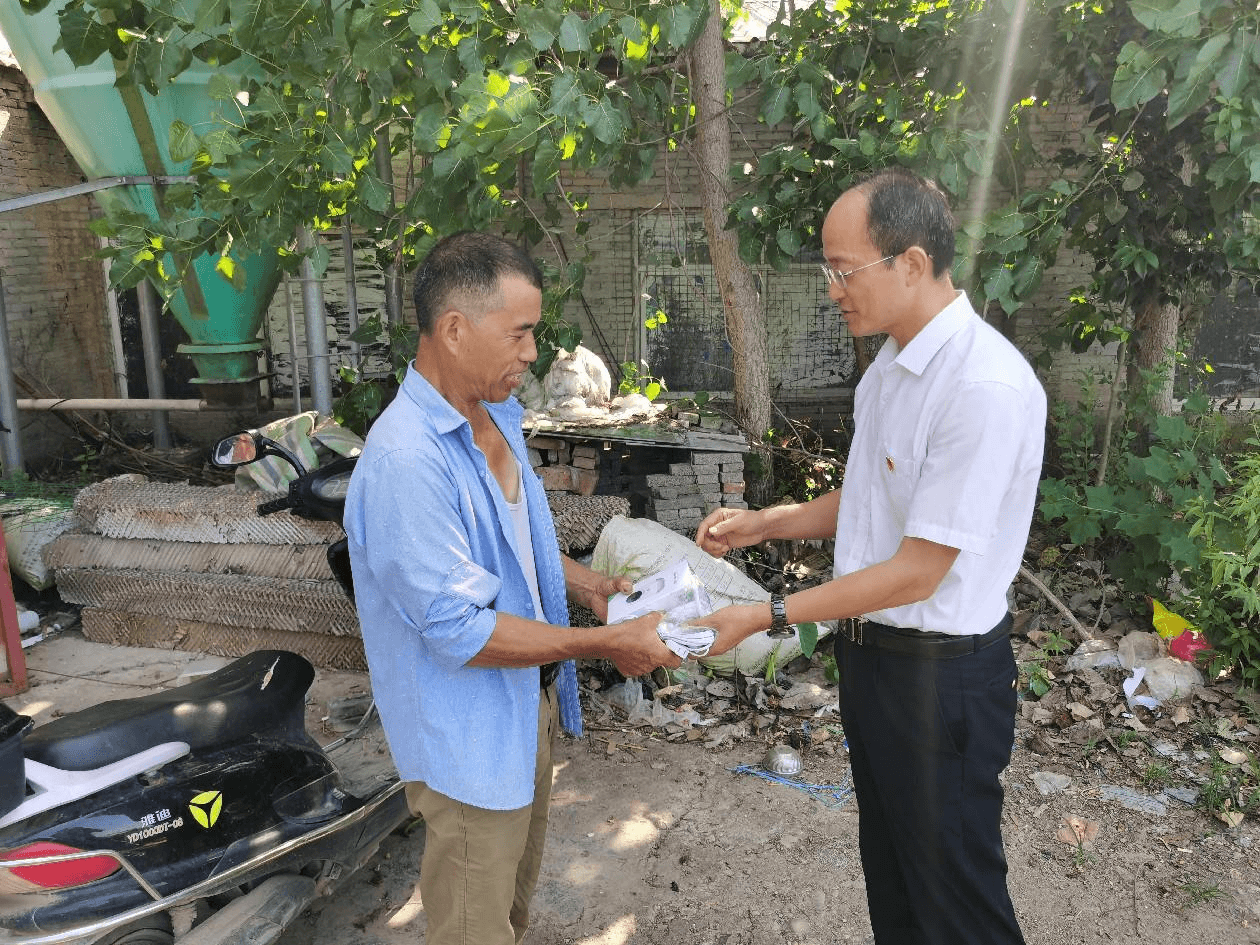 荆州市侨联深入乡村振兴点开展下基层 察民情解民忧暖民心实践活动