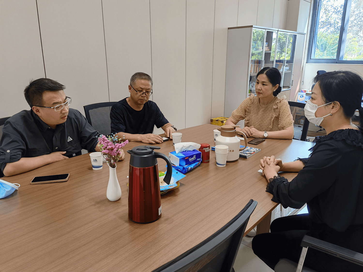 澳大利亚客商来孝考察投资项目