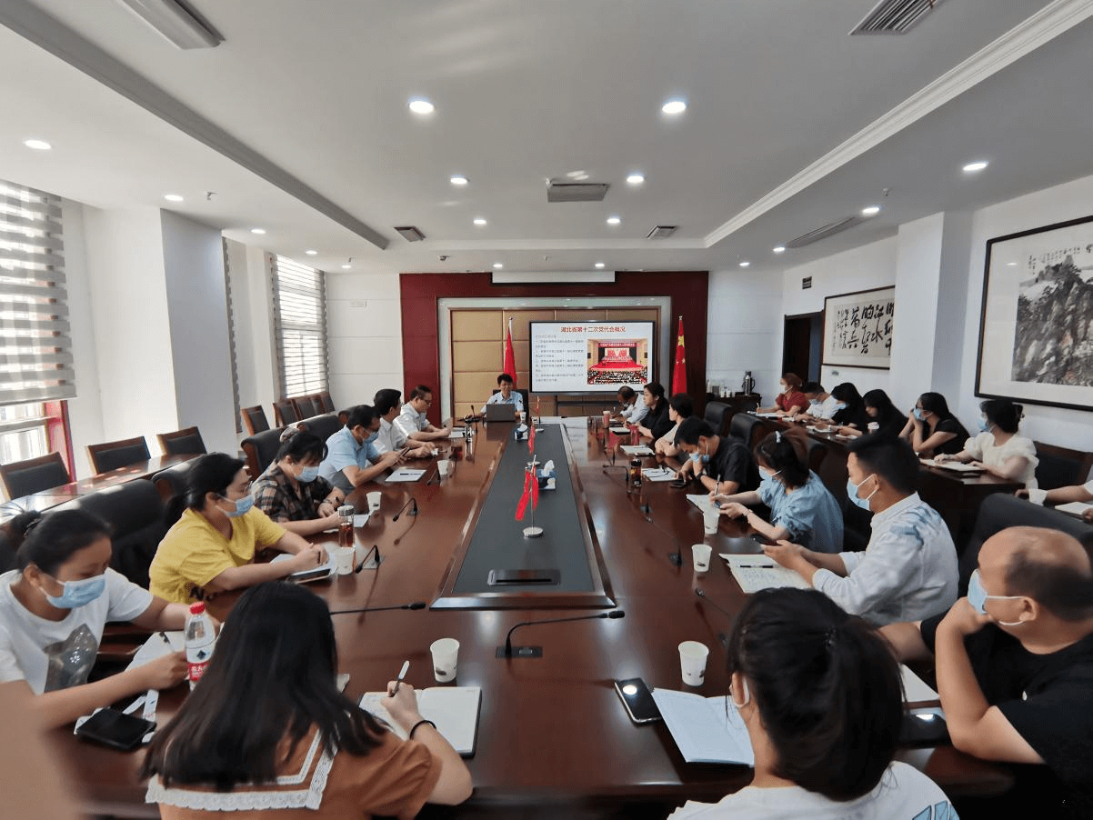鄂州市侨联举办“学习贯彻习近平总书记考察湖北重要讲话精神 推进落实省第十二次党代会部署”宣讲会