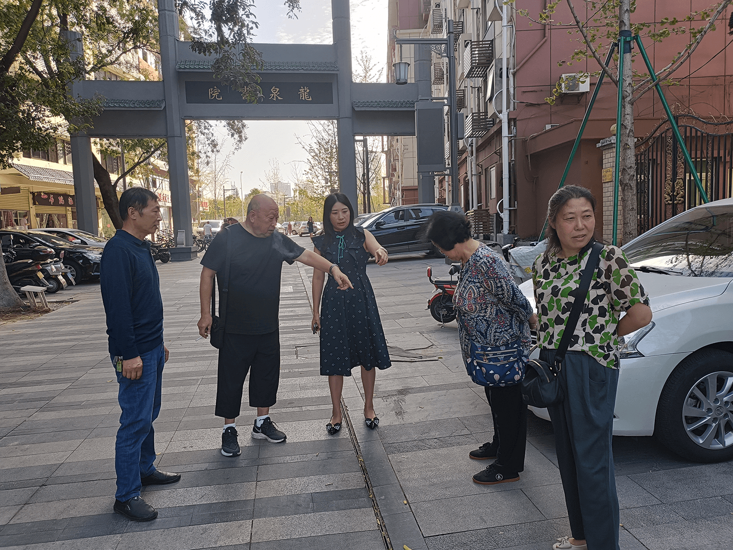 荆门市东宝区西门社区侨界群众以共同缔造理念参与治理停车难问题