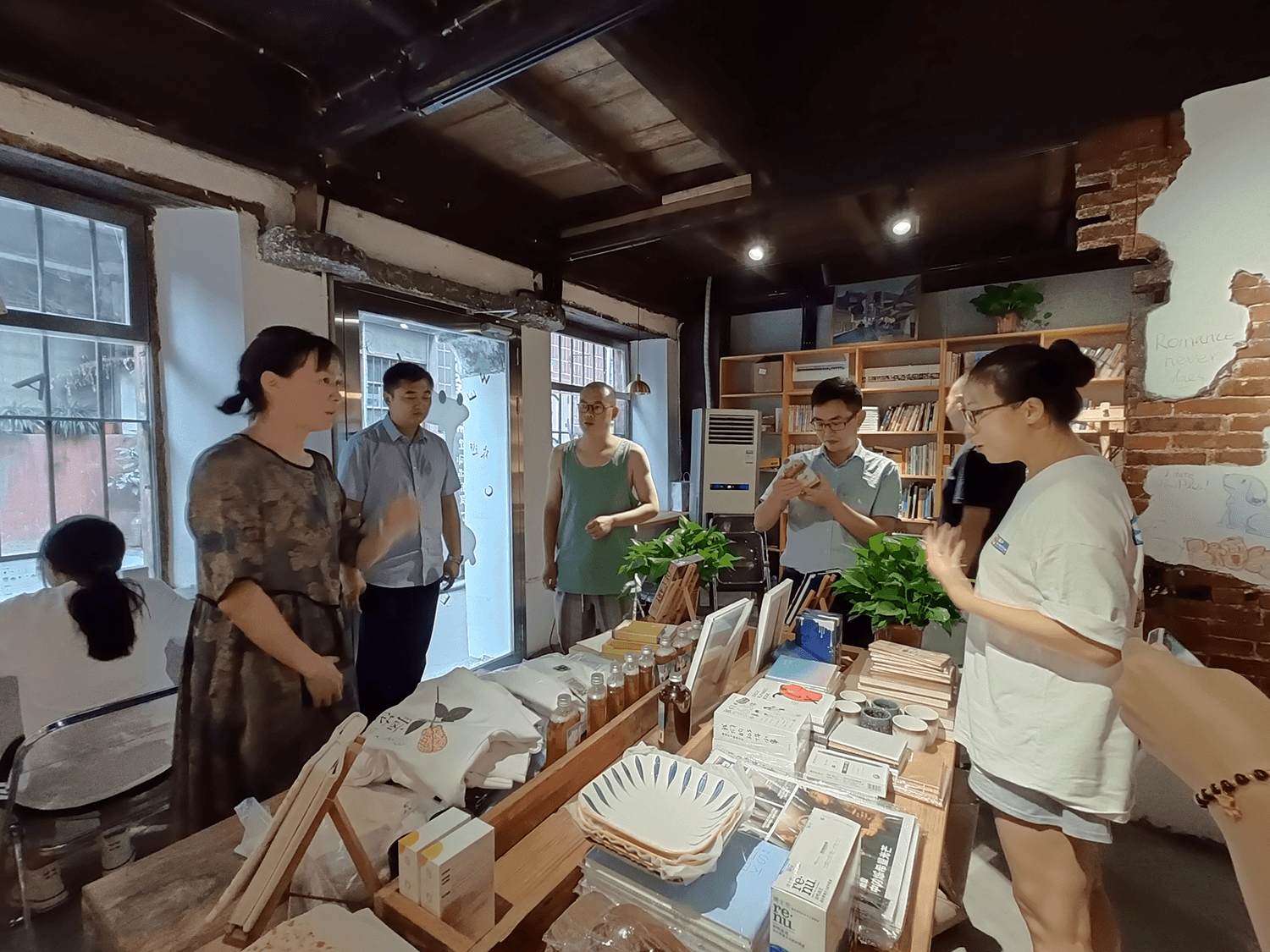 樊城区侨联开展“人才服务月”活动