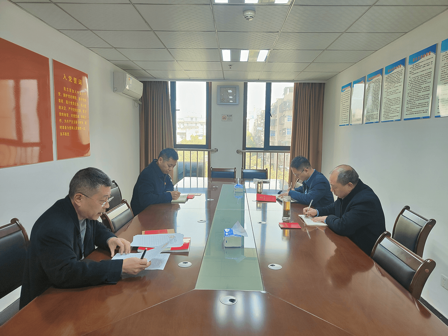宜昌市侨联传达学习习近平在陕西延安和河南安阳考察时的重要讲话精神