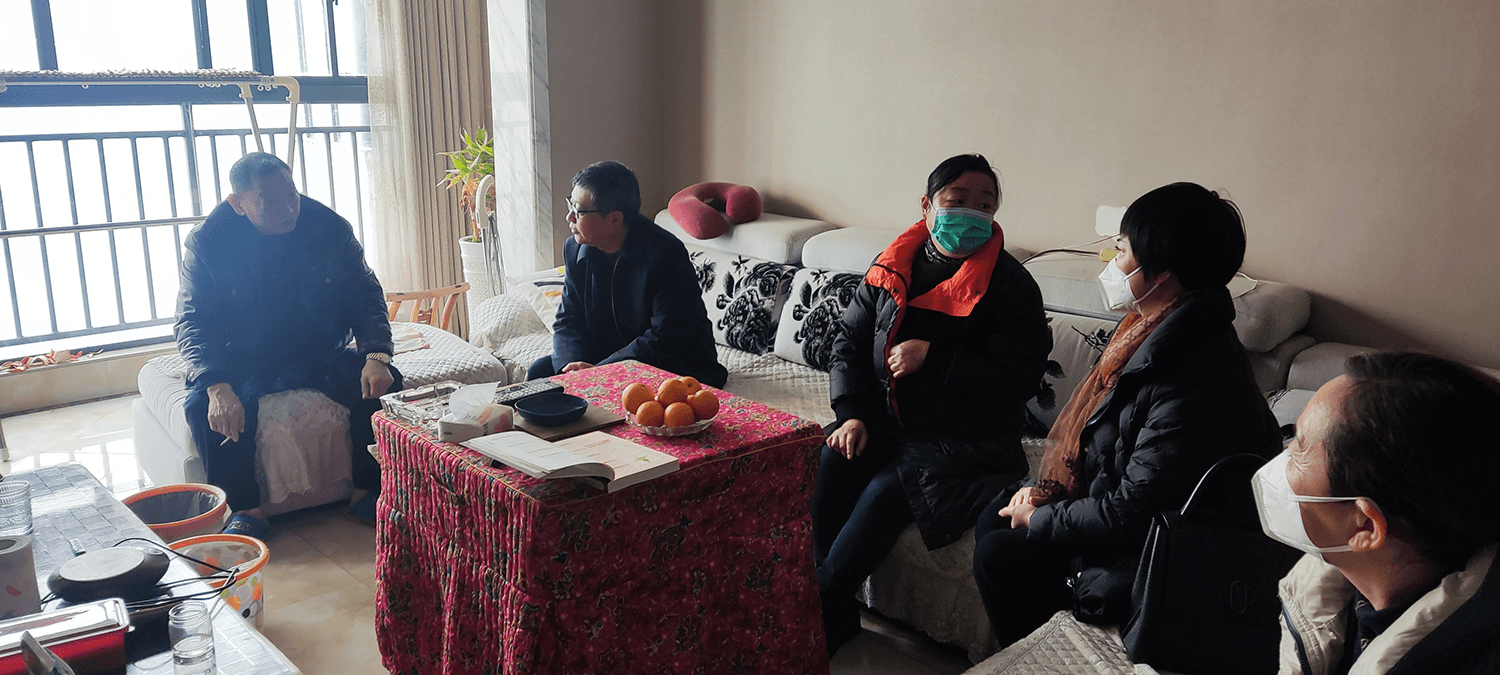 宜昌市侨联秘书长郑晓斌赴秭归访侨众送温暖 宣讲党的二十大精神