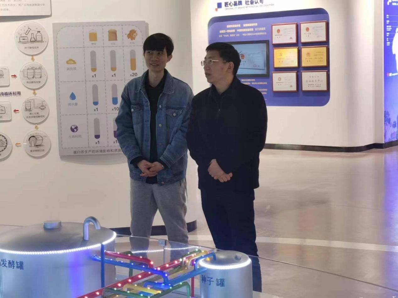 “走出去引进来”石首市侨联以“侨”招商