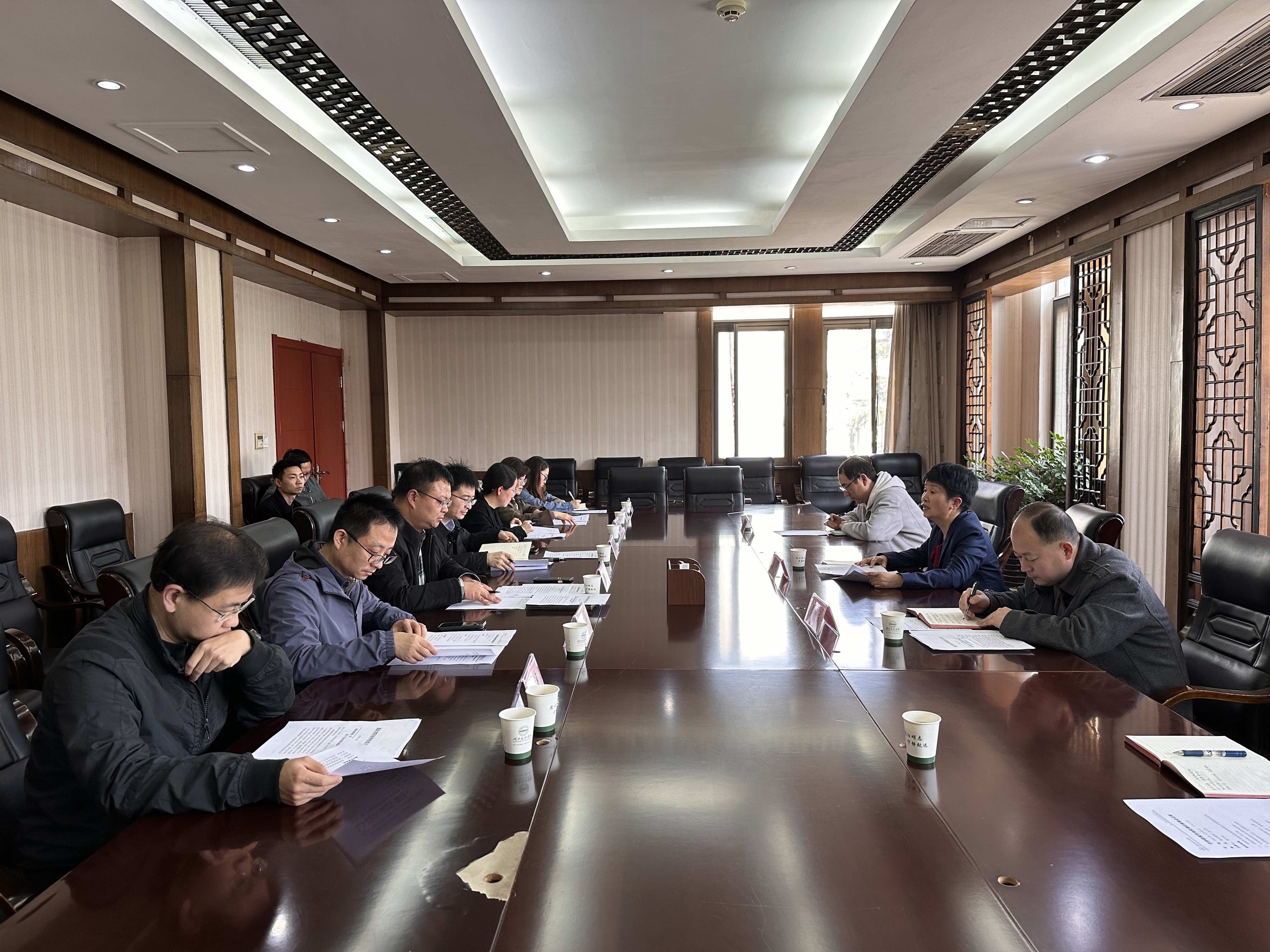 襄阳市侨联主席陈红赴湖北文理学院开展调研