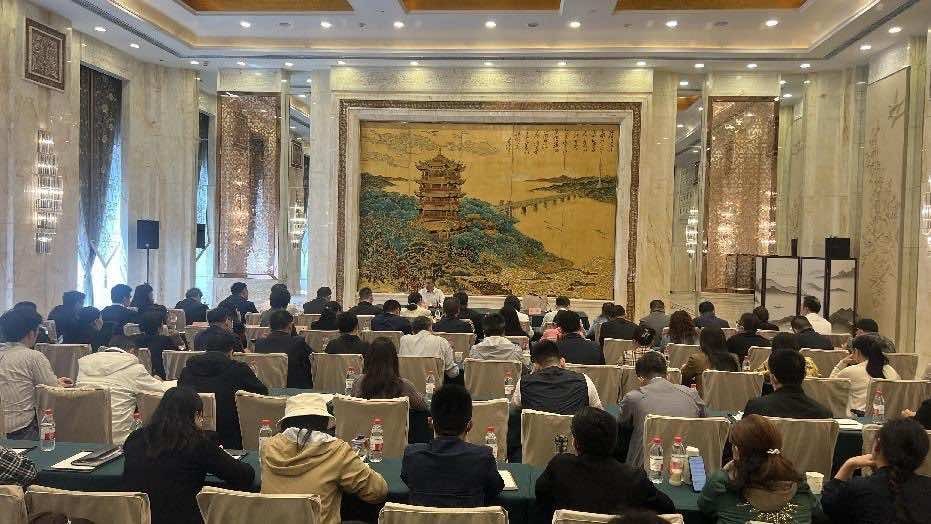 侨联大讲堂 │ 中国侨联秘书长陈迈 “新时代侨联的改革与发展”报告会在湖北举行