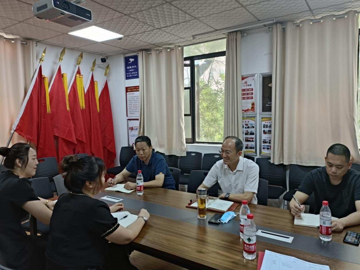 荆州市侨联深入东苑社区开展调研