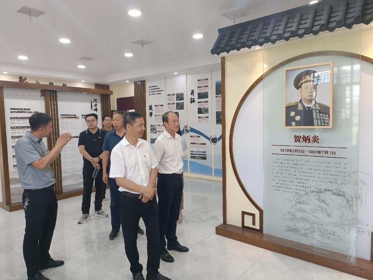 荆州市侨联、松滋市侨联联合开展“党建带侨建”调研活动