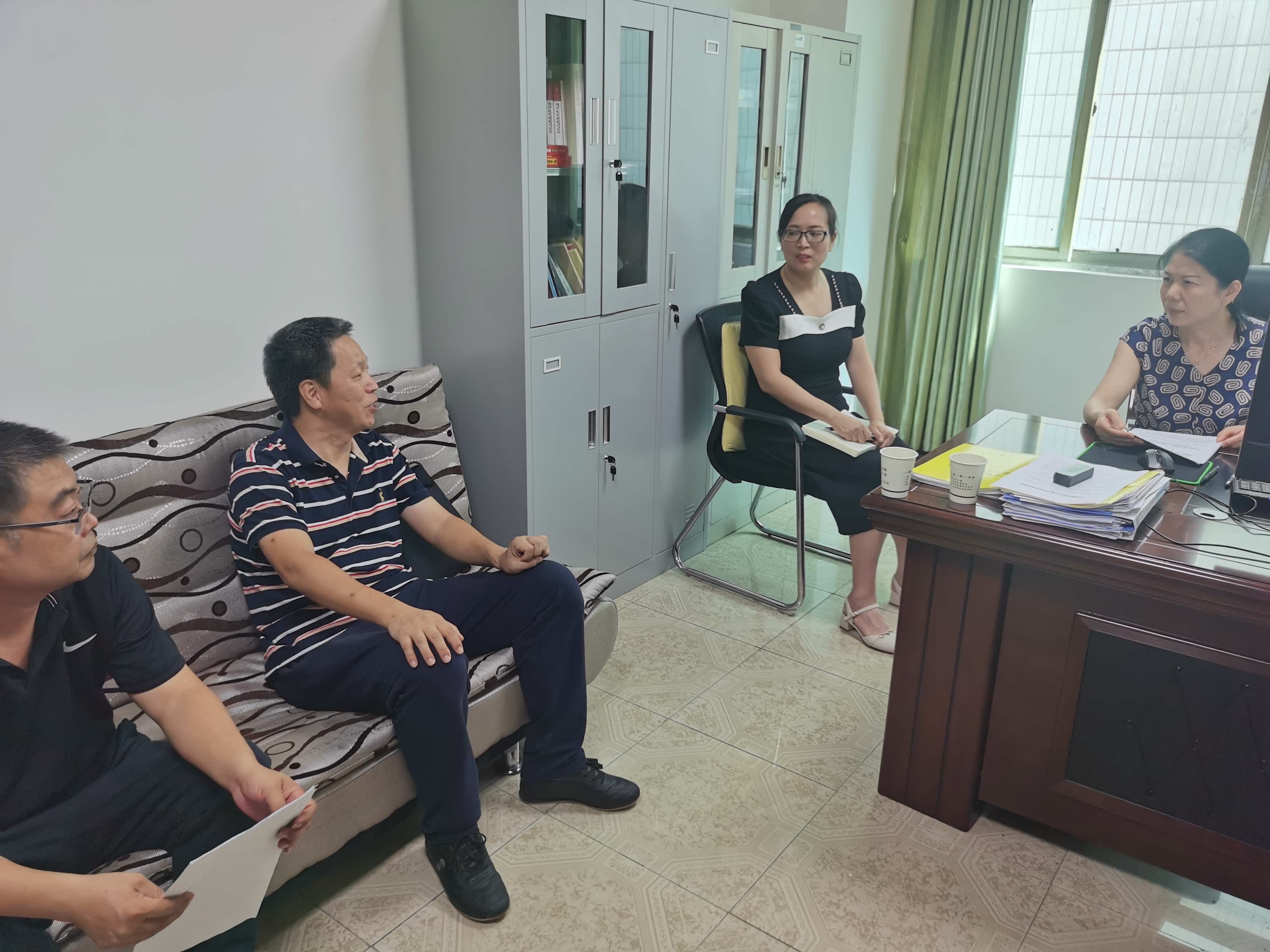 荆州市侨联、市中级人民法院商谈 法侨合作