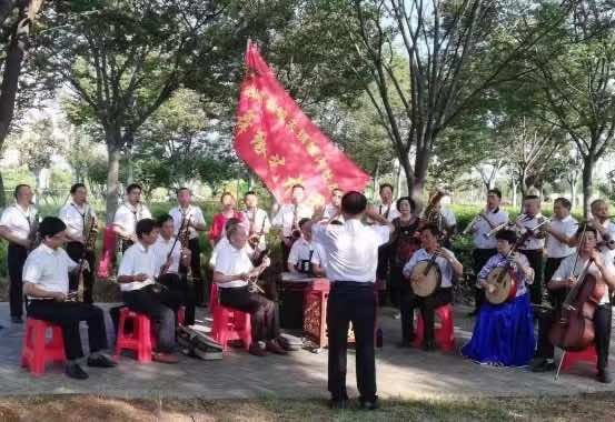 谷城县城内社区“侨胞之家”举办 “我们的节日.爱在七夕”活动