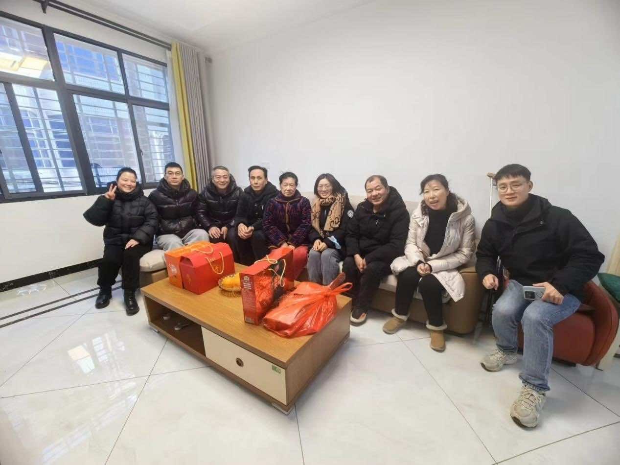天门市侨联开展春节前走访慰问活动