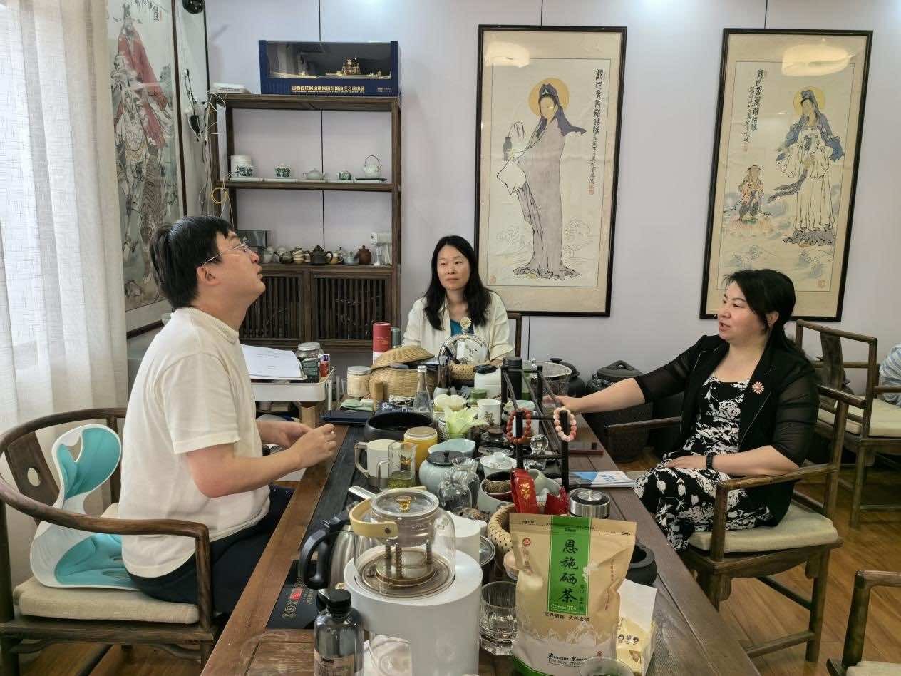 南漳县侨联深入涉侨企业宣传知识产权保护政策