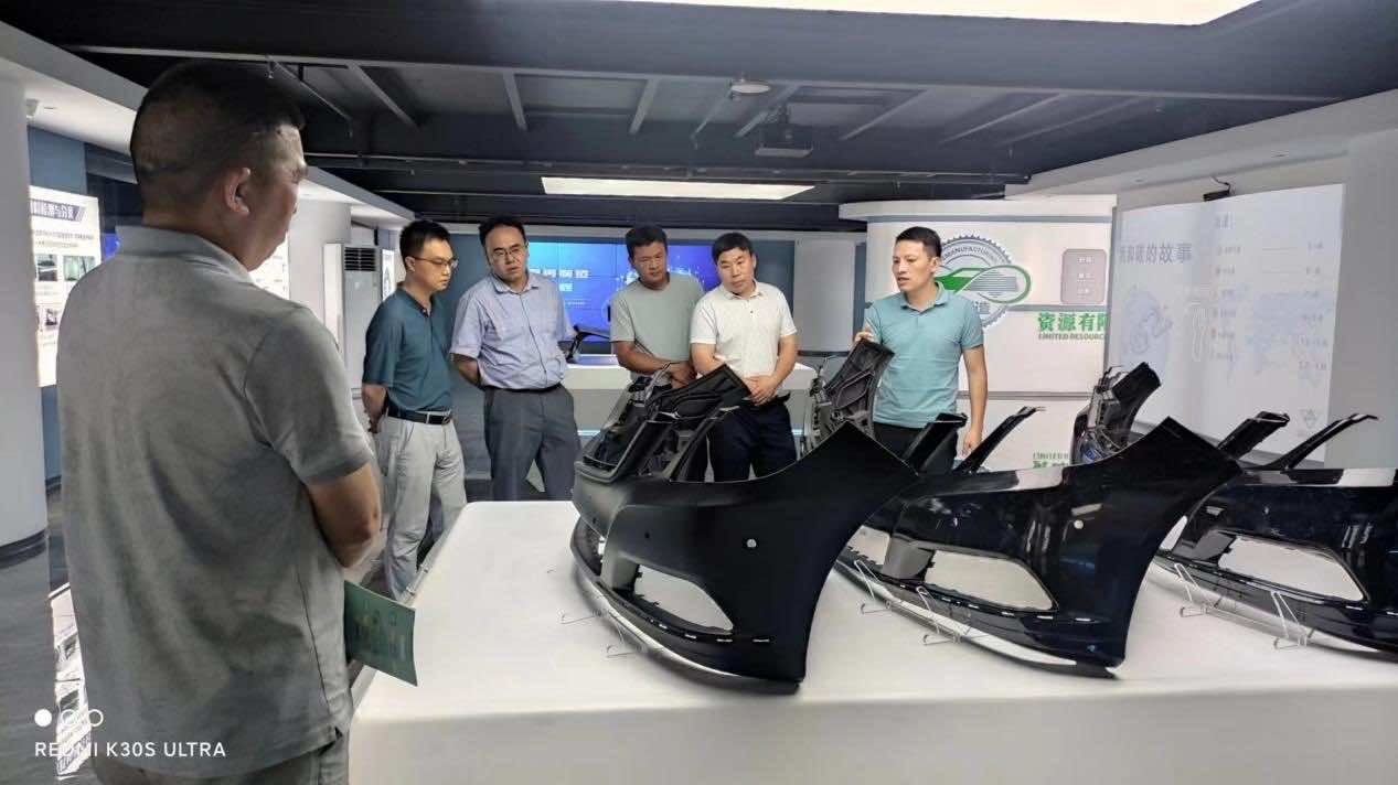 襄阳市襄州区侨联组织侨社团赴广深招商