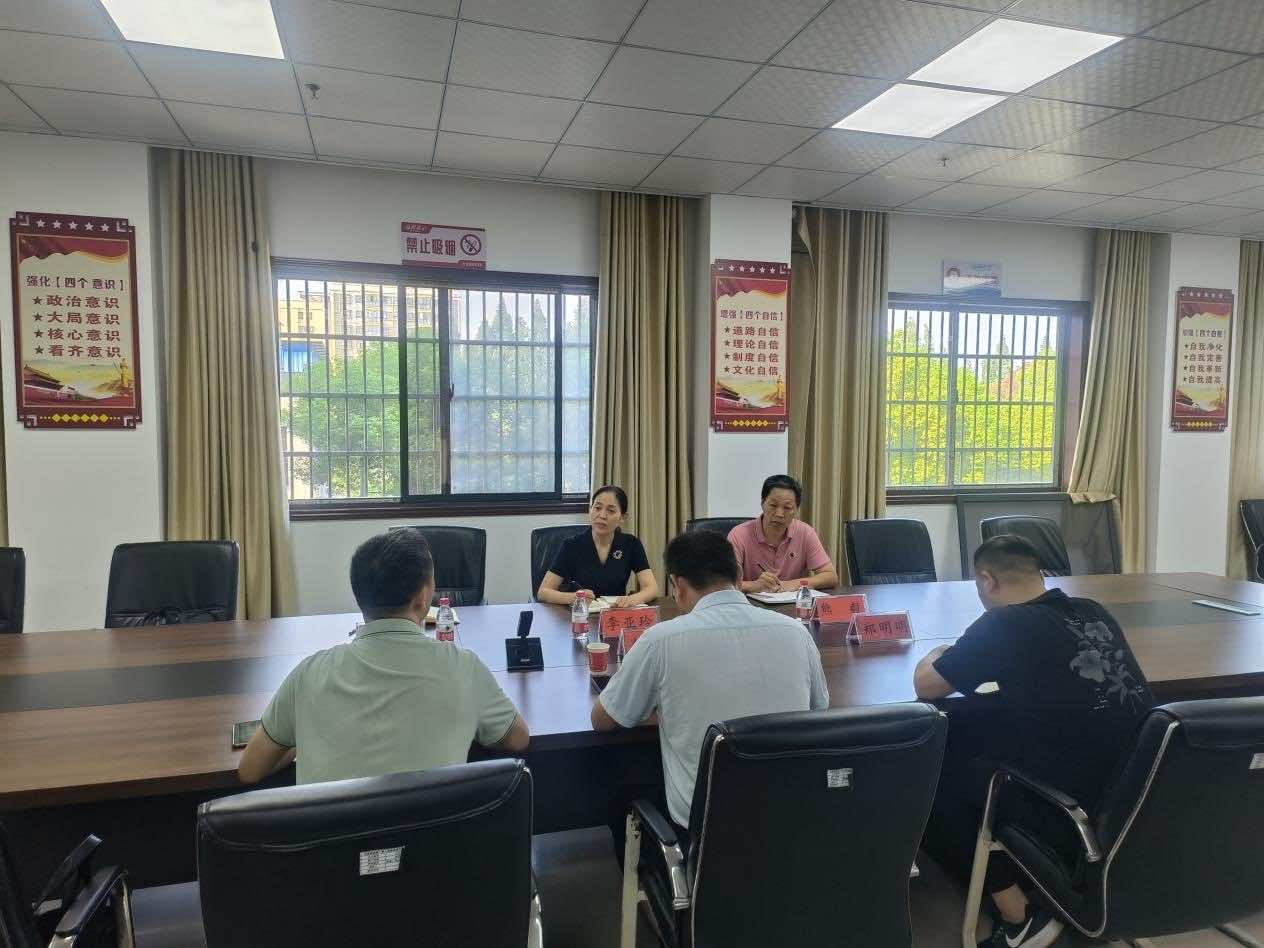 荆州市侨联主席李亚玲赴公安县调研