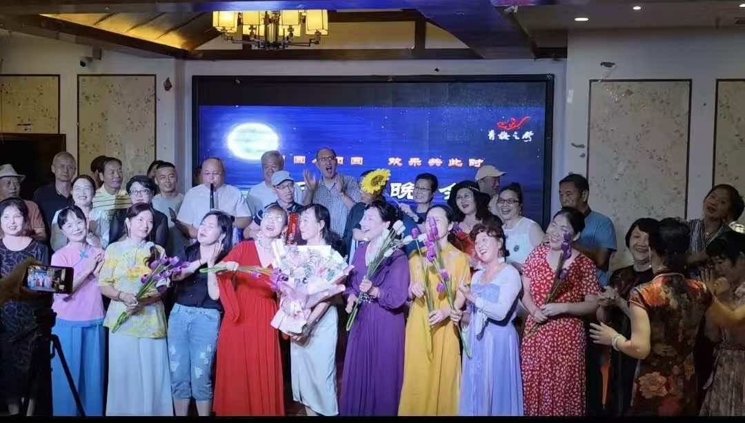 弘扬嘉庚精神 凝聚侨界力量——西陵区举办纪念陈嘉庚先生诞辰150周年诗歌朗诵会