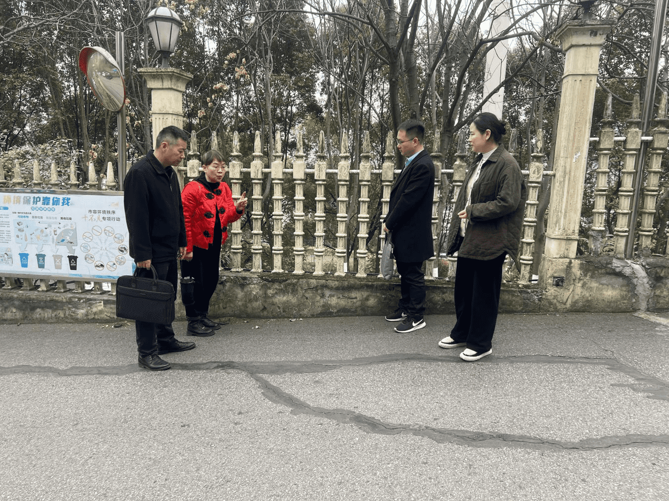 宜昌市侨联调研东山社区（村）