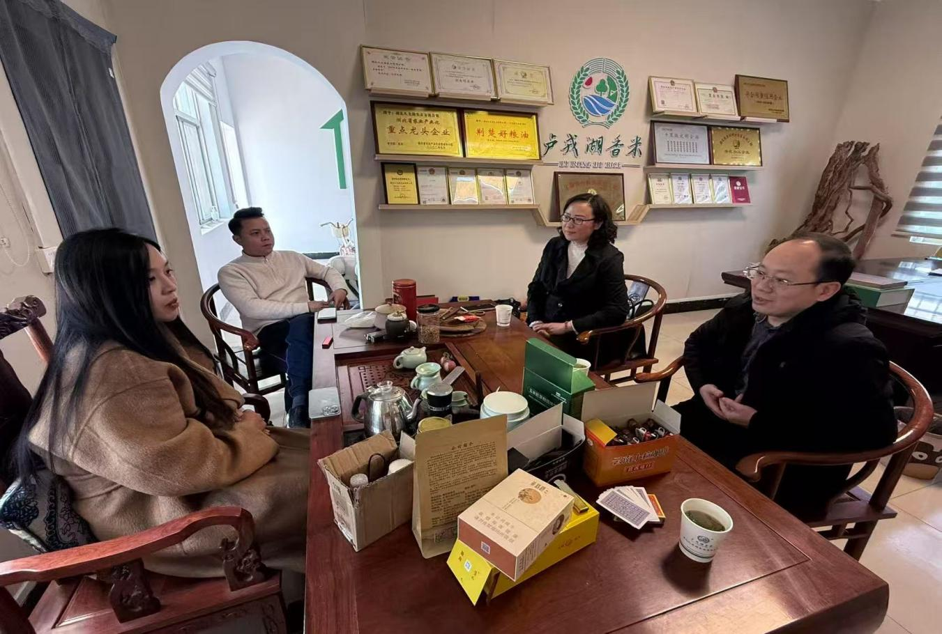 襄阳南漳县侨联深入企业走访调研