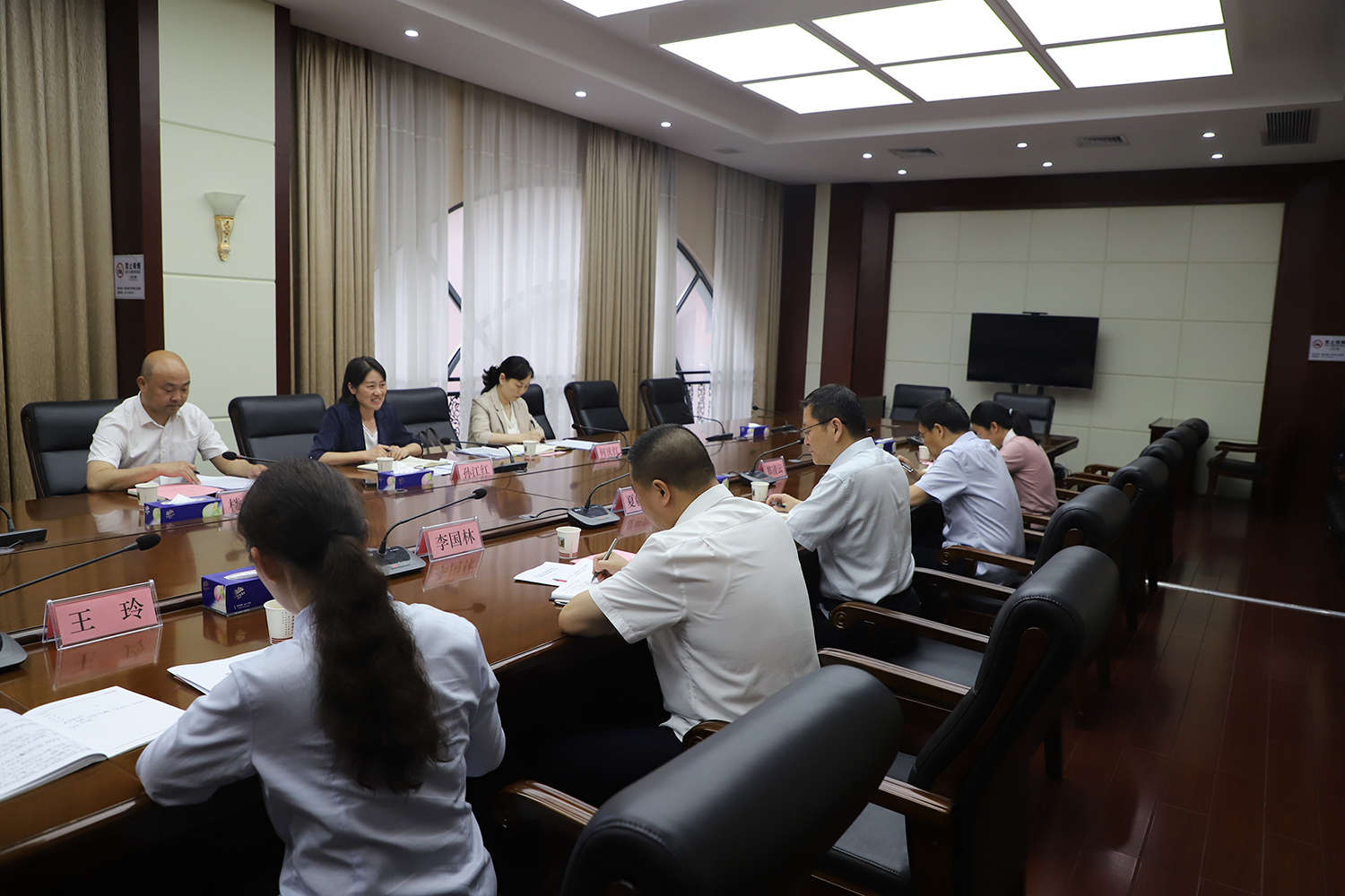 荆门市召开推进侨益司法保护工作座谈会