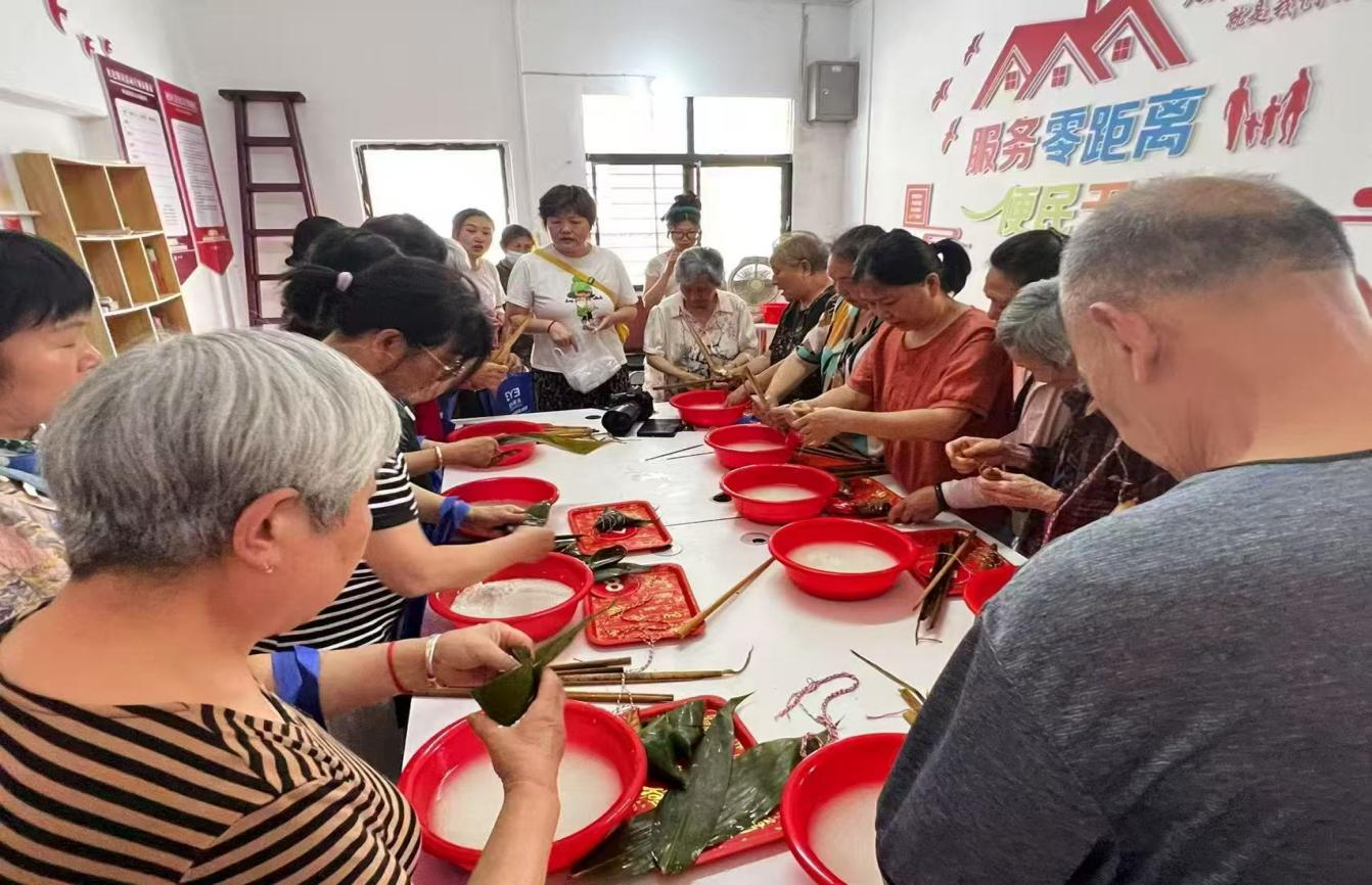 襄阳樊城区侨联：共筑端午情 粽叶暖侨心