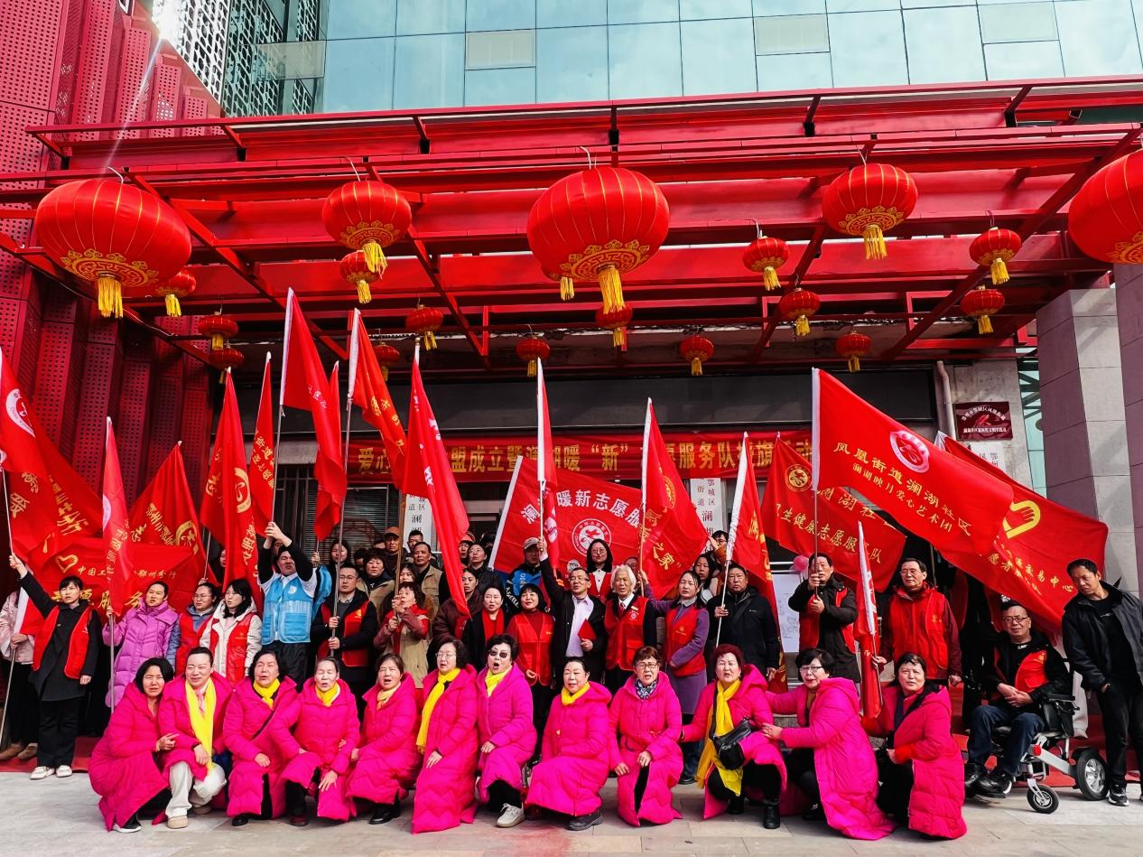 侨心践初心 志愿暖鄂城 ——鄂州市鄂城区侨联开展学雷锋志愿服务活动