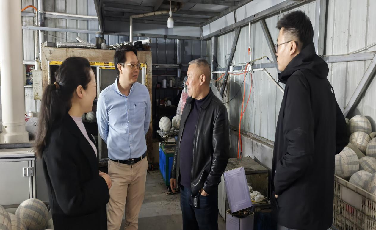 襄阳老河口市侨联精准服务企业 赋能“侨助千企万品出海”行动