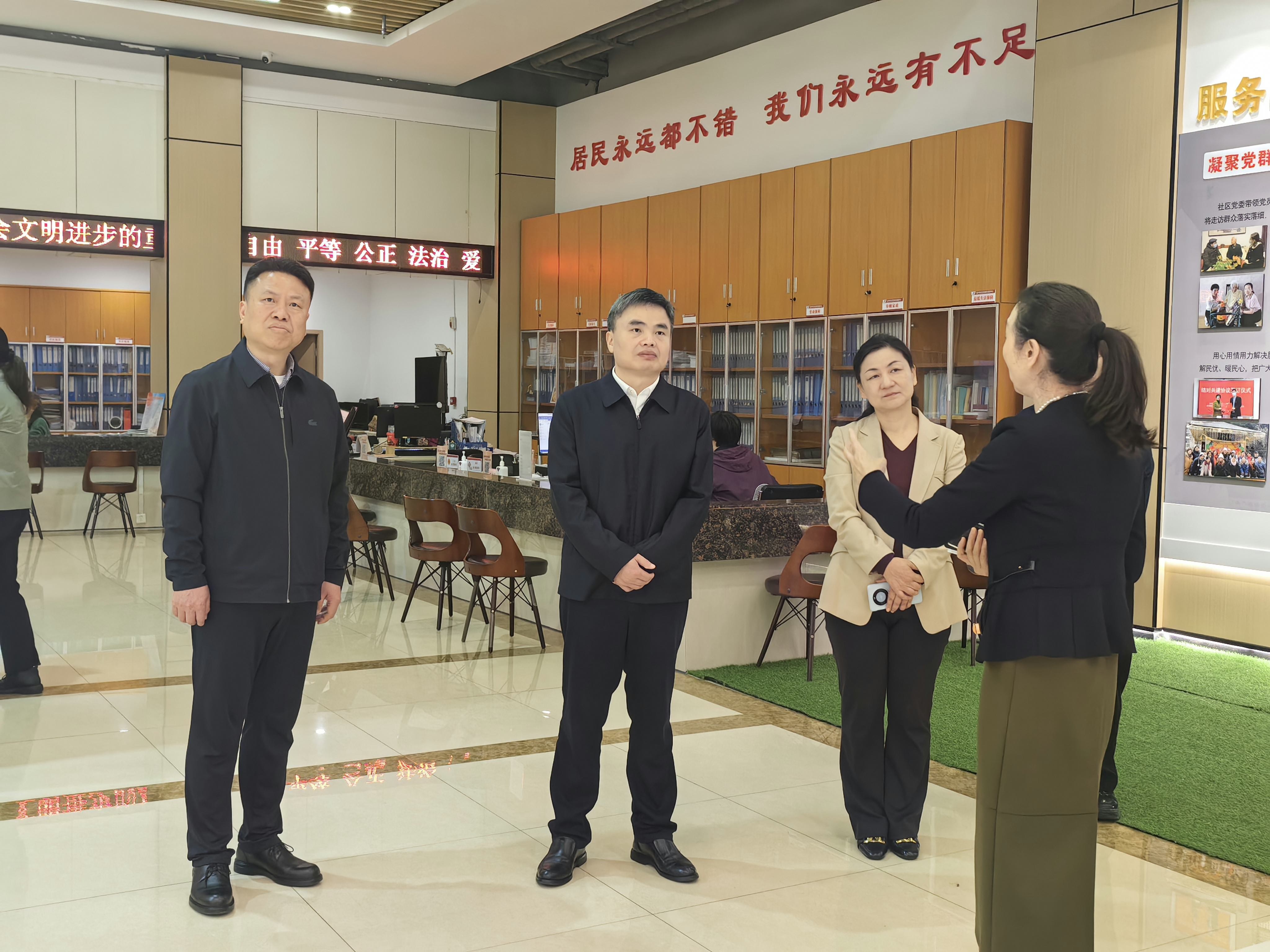 冯伟调研武汉“侨胞之家”阵地建设强调提质增效凝聚侨心