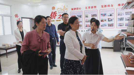 省侨联副主席王慧萍一行赴钟祥开展“侨胞之家”提质增效专题调研