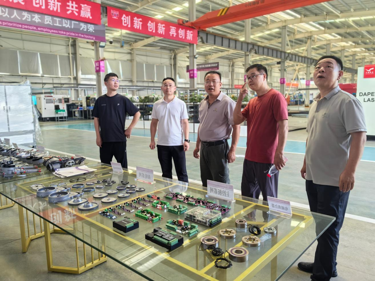 加拿大华人工程师高拥军在大悟开展考察交流