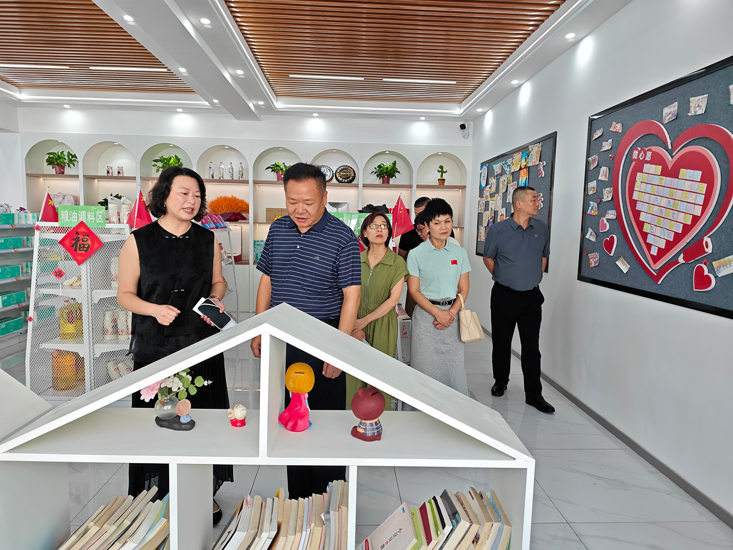 荆州市公安县侨联：依托侨界资源，绘就“一老一小”温情画卷